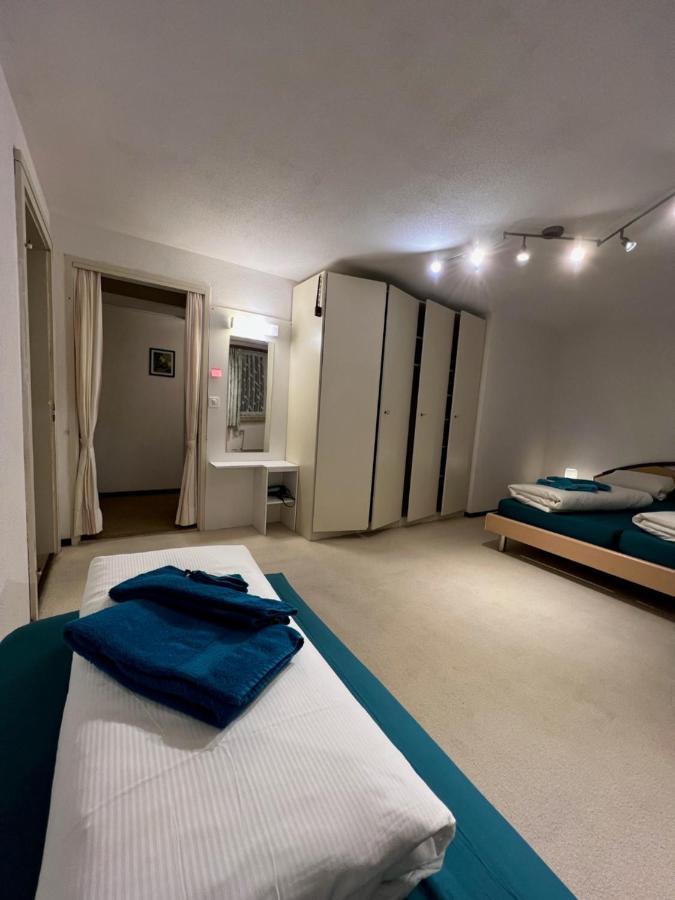 Hotel Pez Ault 迪森蒂斯 外观 照片