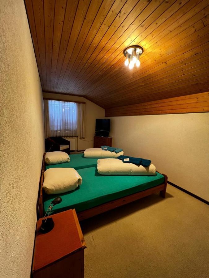 Hotel Pez Ault 迪森蒂斯 外观 照片