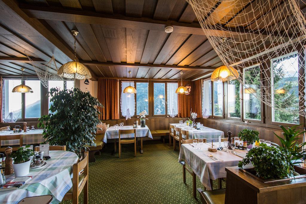 Hotel Pez Ault 迪森蒂斯 外观 照片